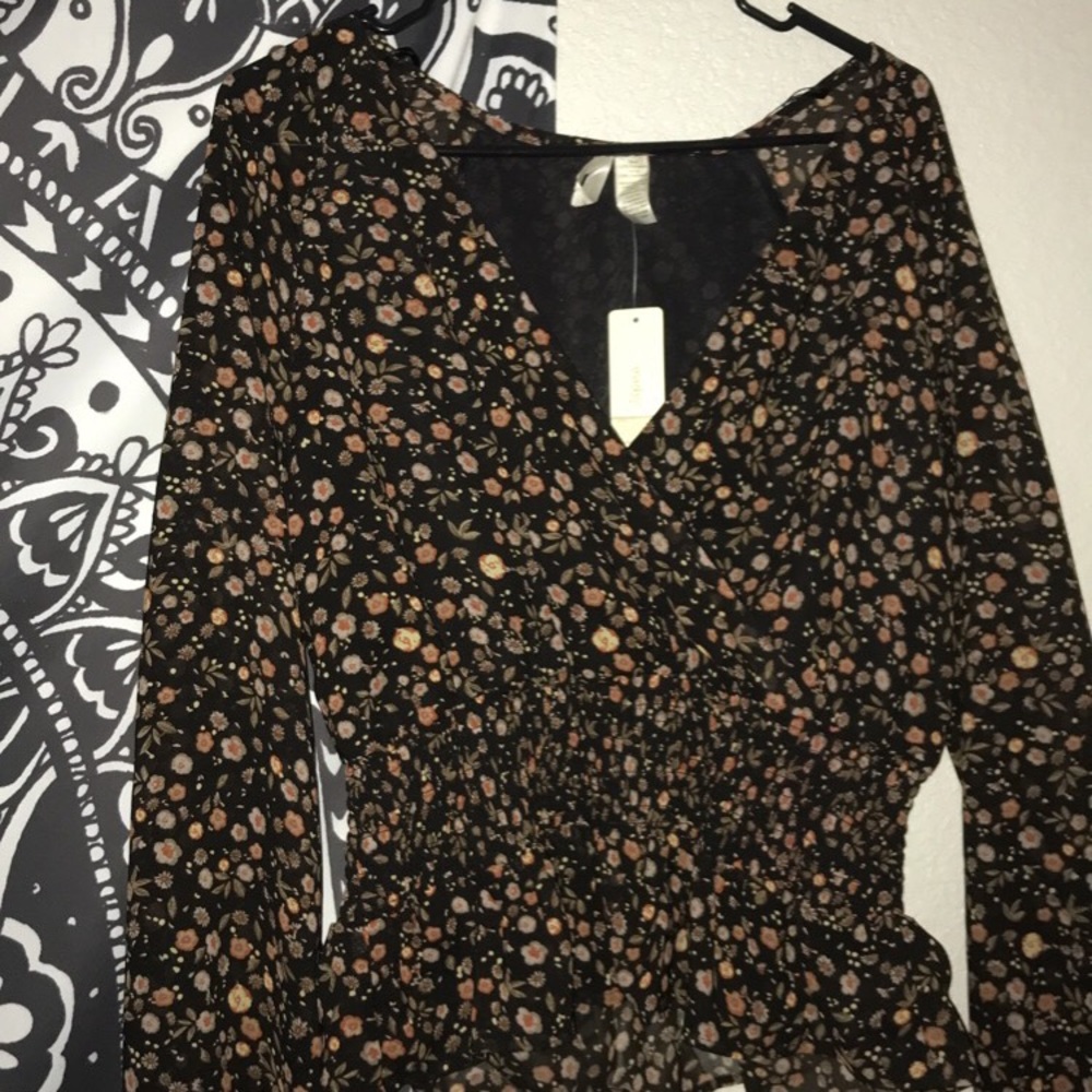 Floral black camisole V neck